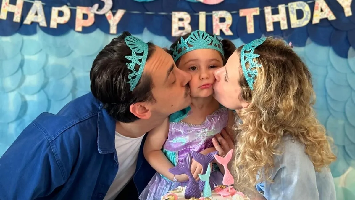 Çocuklar Duymasın’ın Duygu’suydu şimdi tatlı mı tatlı Müjgan’ın annesi! Ayşecan Tatari’nin kızı Müjgan 4 yaşında!