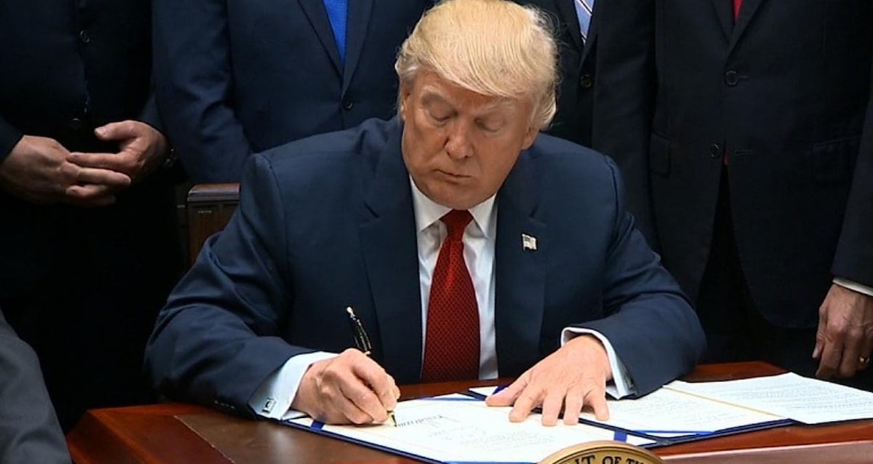 Trump’tan Kanada, Meksika ve Çin’e yeni vergi kararı